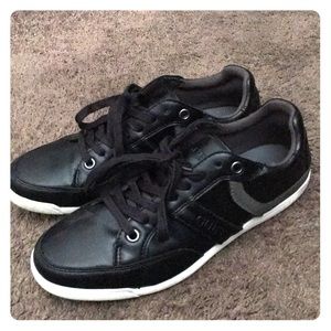 Guess Casual Shoe Size 9.5